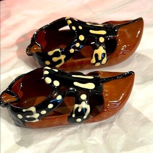 Pair of Vintage Dutch Clog Shoe Ashtrays Excellent Condition very collectible